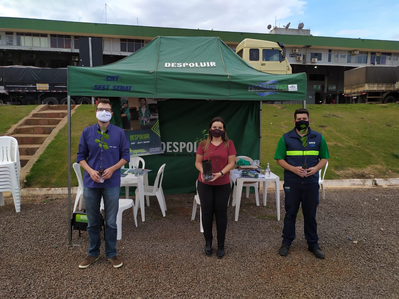 SINTROPAR promove ação na semana do meio ambiente